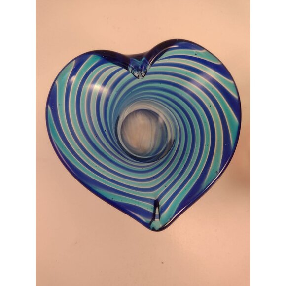 Heart-Shaped Glass Bowls With Swirling Stripes Trinket Dish Candle Holder Decor - Picture 9 of 13